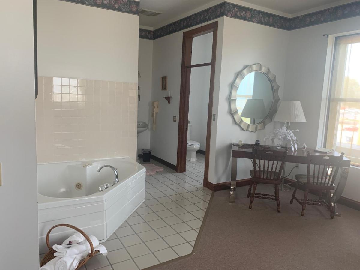 Karsten Hotel Kewaunee 외부 사진